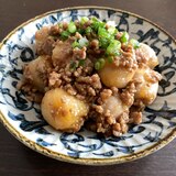 冷凍里芋で簡単に♪豚ひき肉と里芋のしょうが焼き